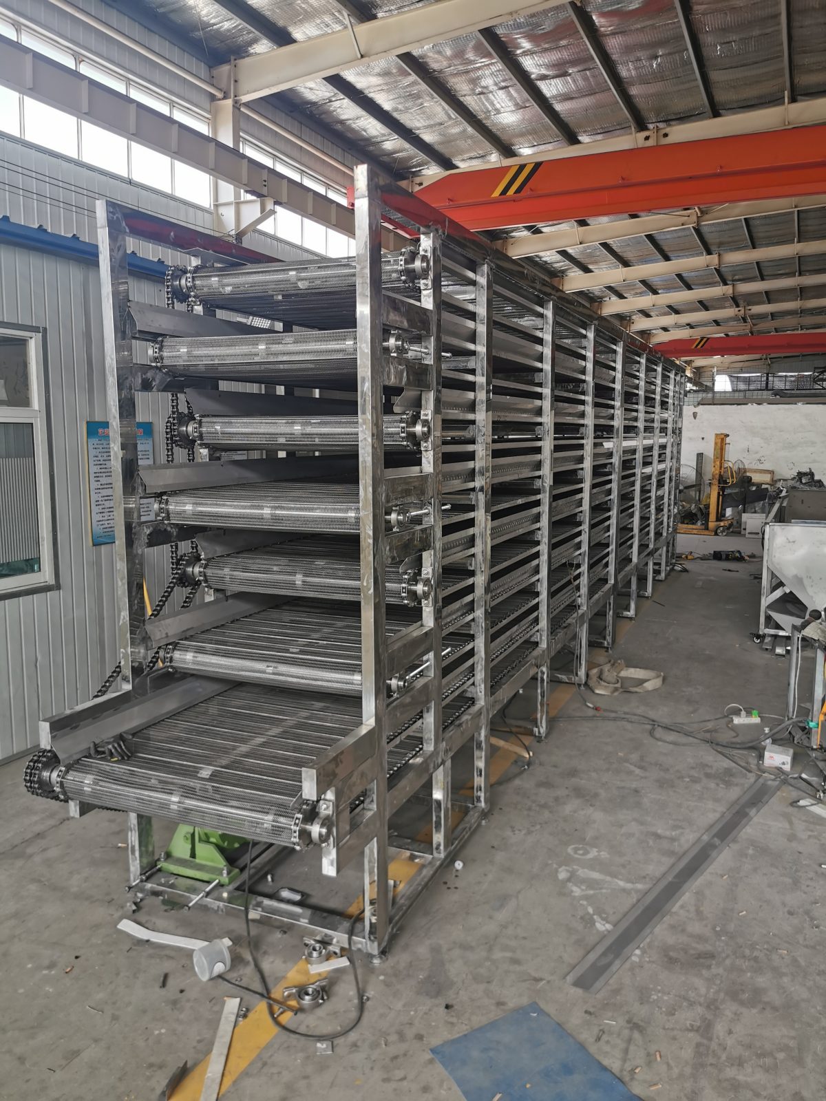 Drying section for stable moisture removal